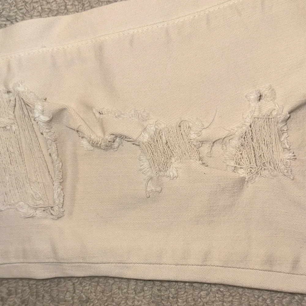 J Brand Women's Distressed Cream Ankle Jeans - Picture 5 of 16